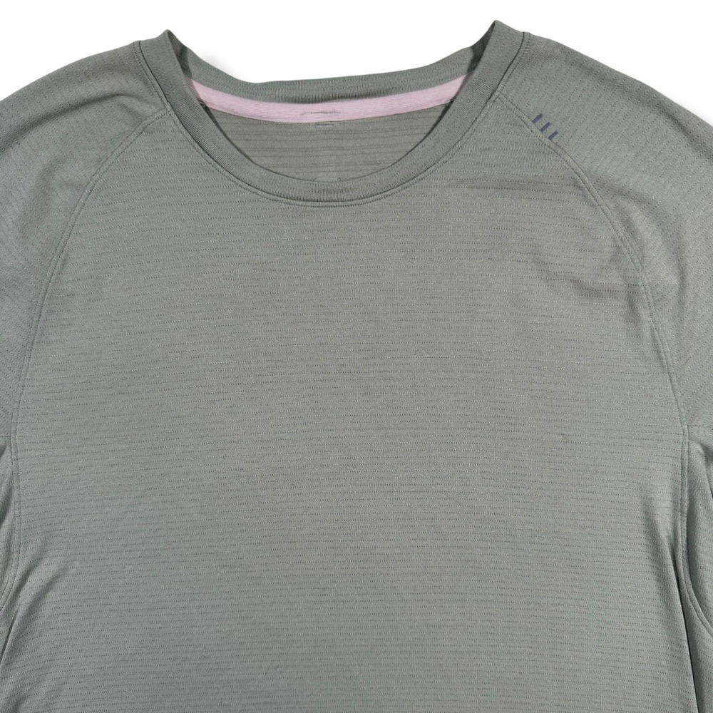 Lululemon Drysense Better Each Day Short Sleeve Shirt Men's Medium